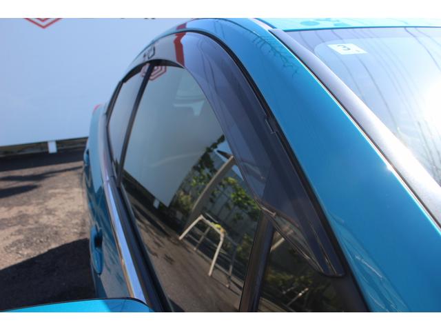 プリウスPHV Aプレミアム モデリスタエアロ 純正11.6型ナビ 禁煙車 バックカメラ フルセグTV 温熱黒革シート ETC ハンドルヒーター 衝突軽減システム 電動シート ブラインドスポットモニター クルーズコントロール(18枚目)