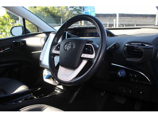 プリウスPHV Aプレミアム モデリスタエアロ 純正11.6型ナビ 禁煙車 バックカメラ フルセグTV 温熱黒革シート ETC ハンドルヒーター 衝突軽減システム 電動シート ブラインドスポットモニター クルーズコントロール(25枚目)