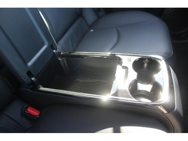 プリウスPHV Aプレミアム モデリスタエアロ 純正11.6型ナビ 禁煙車 バックカメラ フルセグTV 温熱黒革シート ETC ハンドルヒーター 衝突軽減システム 電動シート ブラインドスポットモニター クルーズコントロール(40枚目)