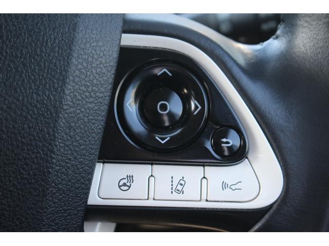 プリウスPHV Aプレミアム モデリスタエアロ 純正11.6型ナビ 禁煙車 バックカメラ フルセグTV 温熱黒革シート ETC ハンドルヒーター 衝突軽減システム 電動シート ブラインドスポットモニター クルーズコントロール(45枚目)