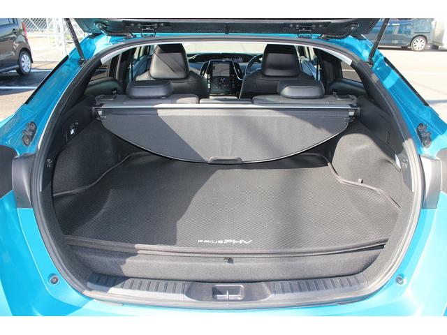 プリウスPHV Aプレミアム モデリスタエアロ 純正11.6型ナビ 禁煙車 バックカメラ フルセグTV 温熱黒革シート ETC ハンドルヒーター 衝突軽減システム 電動シート ブラインドスポットモニター クルーズコントロール(69枚目)