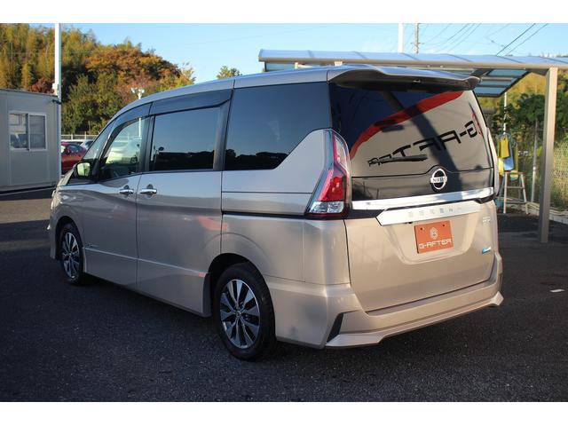 セレナ ハイウェイスター　パナソニック９型ナビ　　禁煙車　ＬＥＤヘッドライト　バックカメラ　地デジ　両側電動スライドドア　クルーズコントロール　８人乗り　純正１６インチアルミホイール　ＥＴＣ　スマートキー　プッシュスタート（8枚目）