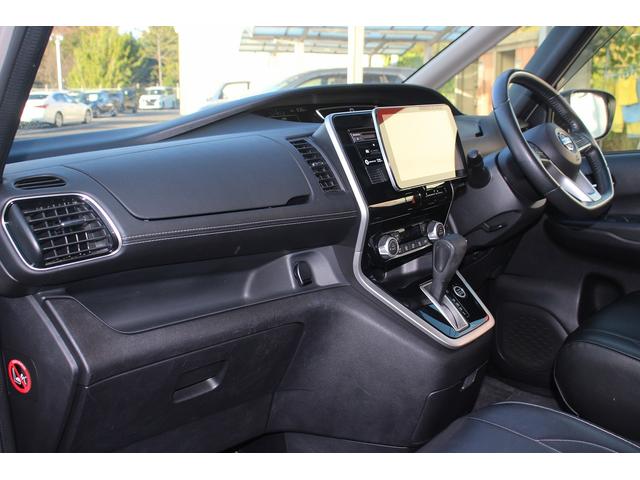 セレナ ハイウェイスター　パナソニック９型ナビ　　禁煙車　ＬＥＤヘッドライト　バックカメラ　地デジ　両側電動スライドドア　クルーズコントロール　８人乗り　純正１６インチアルミホイール　ＥＴＣ　スマートキー　プッシュスタート（40枚目）