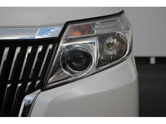 エスクァイア Ｇｉ　純正９型ナビ　バックカメラ　フルセグテレビ　黒革シート　シートヒーター　７人乗り　両側電動スライドドア　クルーズコントロール　ＬＥＤヘッドライト　ＥＴＣ　スマートキー　プッシュスタート（13枚目）