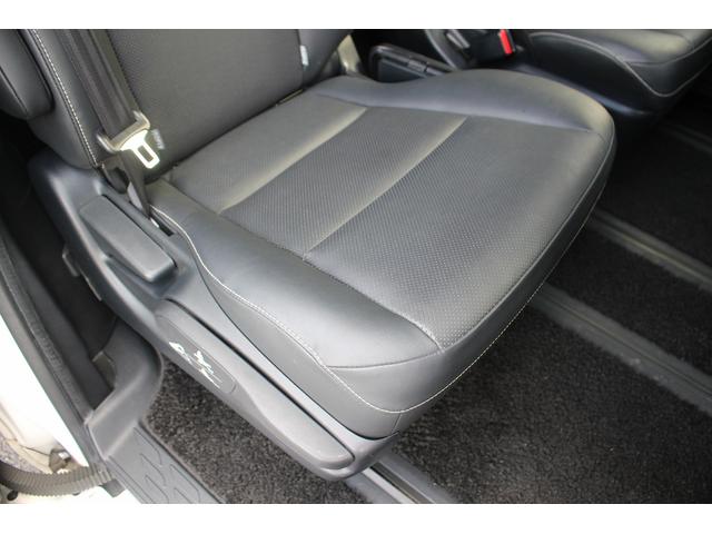 エスクァイア Ｇｉ　純正９型ナビ　バックカメラ　フルセグテレビ　黒革シート　シートヒーター　７人乗り　両側電動スライドドア　クルーズコントロール　ＬＥＤヘッドライト　ＥＴＣ　スマートキー　プッシュスタート（31枚目）