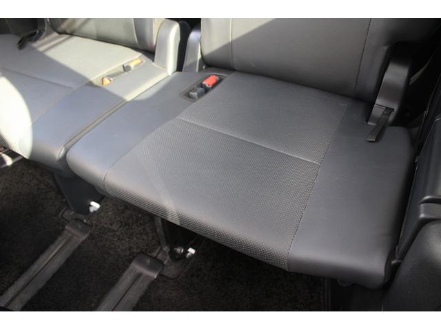 エスクァイア Ｇｉ　純正９型ナビ　バックカメラ　フルセグテレビ　黒革シート　シートヒーター　７人乗り　両側電動スライドドア　クルーズコントロール　ＬＥＤヘッドライト　ＥＴＣ　スマートキー　プッシュスタート（39枚目）