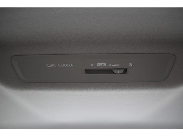 エスクァイア Ｇｉ　純正９型ナビ　バックカメラ　フルセグテレビ　黒革シート　シートヒーター　７人乗り　両側電動スライドドア　クルーズコントロール　ＬＥＤヘッドライト　ＥＴＣ　スマートキー　プッシュスタート（44枚目）