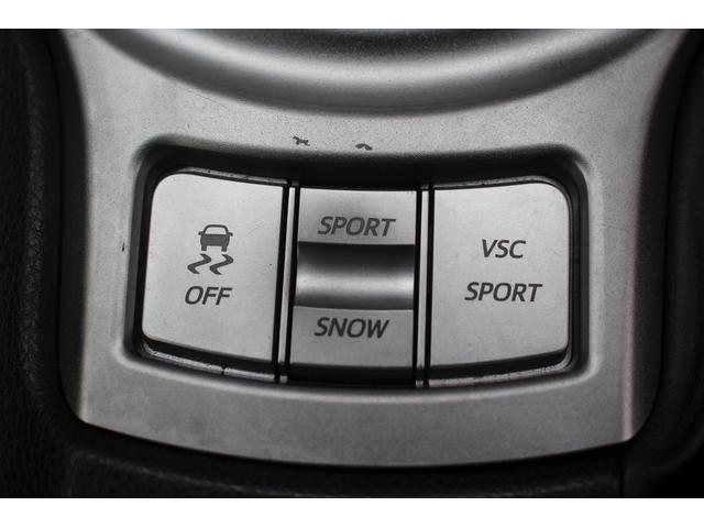 ８６ ＧＴリミテッド　ナビ　禁煙車　フルセグＴＶ　シートヒーター　純正１７インチアルミホイール　パドルシフト　バックカメラ　ＥＴＣ　スマートキー　プッシュスタート　電動格納式ミラー（6枚目）