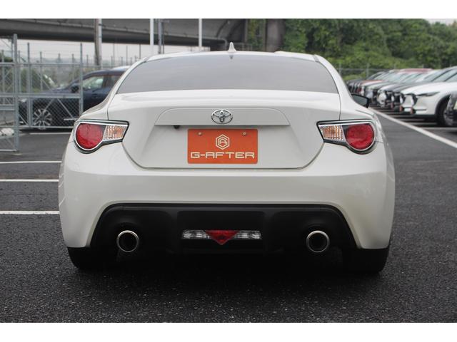 ８６ ＧＴリミテッド　ナビ　禁煙車　フルセグＴＶ　シートヒーター　純正１７インチアルミホイール　パドルシフト　バックカメラ　ＥＴＣ　スマートキー　プッシュスタート　電動格納式ミラー（13枚目）