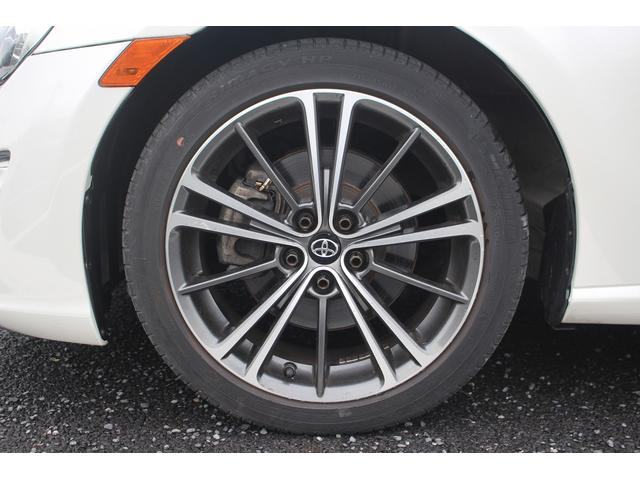 ８６ ＧＴリミテッド　ナビ　禁煙車　フルセグＴＶ　シートヒーター　純正１７インチアルミホイール　パドルシフト　バックカメラ　ＥＴＣ　スマートキー　プッシュスタート　電動格納式ミラー（28枚目）