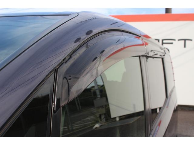 ノア Si フリップダウンモニター 禁煙車 アルパイン9型ナビ バックカメラ フルセグTV 両側電動スライドドア 黒半革シート ETC クルーズコントロール 衝突軽減ブレーキ LEDヘッドライト 7人乗り(26枚目)