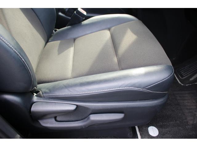 ノア Si フリップダウンモニター 禁煙車 アルパイン9型ナビ バックカメラ フルセグTV 両側電動スライドドア 黒半革シート ETC クルーズコントロール 衝突軽減ブレーキ LEDヘッドライト 7人乗り(33枚目)