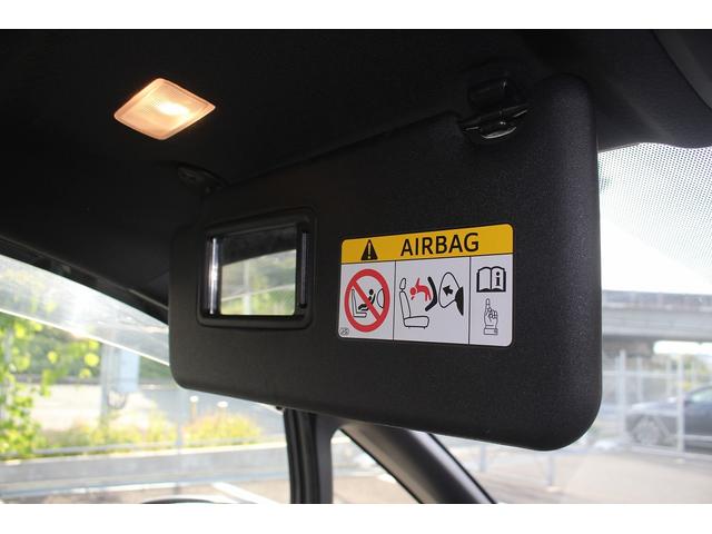 ノア Si フリップダウンモニター 禁煙車 アルパイン9型ナビ バックカメラ フルセグTV 両側電動スライドドア 黒半革シート ETC クルーズコントロール 衝突軽減ブレーキ LEDヘッドライト 7人乗り(62枚目)