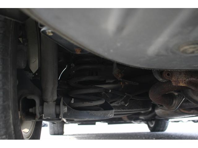 ノア Si フリップダウンモニター 禁煙車 アルパイン9型ナビ バックカメラ フルセグTV 両側電動スライドドア 黒半革シート ETC クルーズコントロール 衝突軽減ブレーキ LEDヘッドライト 7人乗り(70枚目)