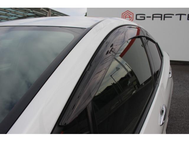 プリウス Aツーリングセレクション 後期型 禁煙車 フルエアロ 純正8型ディスプレイオーディオ 360°カメラ フルセグTV 温熱黒革シート ETC クルーズコントロール LEDヘッドライト 自動駐車システム ブラインドスポットモニター(25枚目)