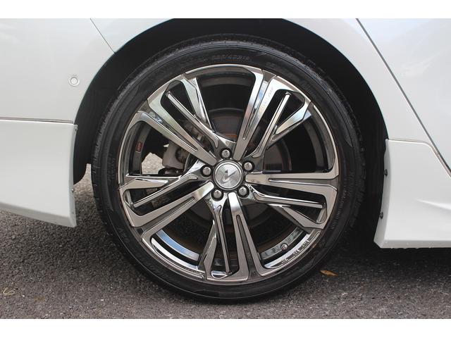 プリウス Aツーリングセレクション 後期型 禁煙車 フルエアロ 純正8型ディスプレイオーディオ 360°カメラ フルセグTV 温熱黒革シート ETC クルーズコントロール LEDヘッドライト 自動駐車システム ブラインドスポットモニター(27枚目)