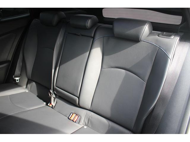 プリウス Aツーリングセレクション 後期型 禁煙車 フルエアロ 純正8型ディスプレイオーディオ 360°カメラ フルセグTV 温熱黒革シート ETC クルーズコントロール LEDヘッドライト 自動駐車システム ブラインドスポットモニター(39枚目)