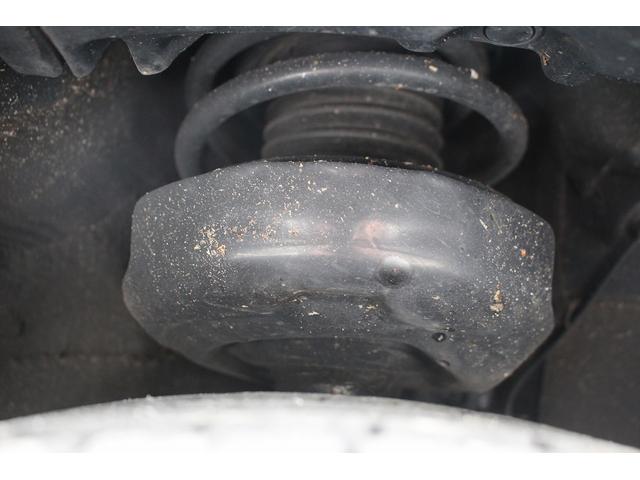 プリウス Aツーリングセレクション 後期型 禁煙車 フルエアロ 純正8型ディスプレイオーディオ 360°カメラ フルセグTV 温熱黒革シート ETC クルーズコントロール LEDヘッドライト 自動駐車システム ブラインドスポットモニター(67枚目)