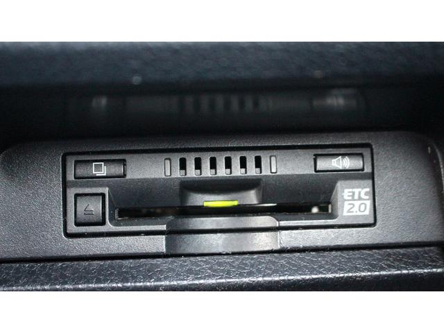 エスクァイア ハイブリッドGi TRDフルエアロ 禁煙車 純正9型ナビ フルセグTV 両側電動スライドドア シートヒーター LEDヘッドライト バックカメラ クルーズコントロール ETC2.0 衝突軽減ブレーキ スマートキー(7枚目)