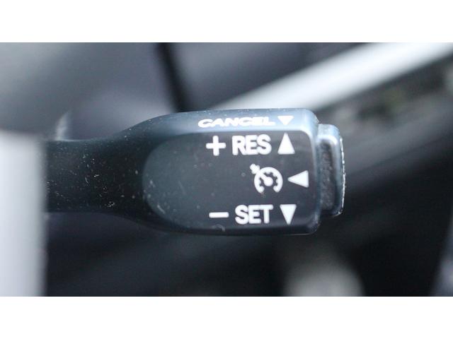 エスクァイア ハイブリッドGi TRDフルエアロ 禁煙車 純正9型ナビ フルセグTV 両側電動スライドドア シートヒーター LEDヘッドライト バックカメラ クルーズコントロール ETC2.0 衝突軽減ブレーキ スマートキー(8枚目)