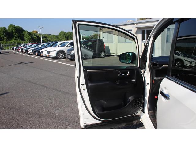 エスクァイア ハイブリッドGi TRDフルエアロ 禁煙車 純正9型ナビ フルセグTV 両側電動スライドドア シートヒーター LEDヘッドライト バックカメラ クルーズコントロール ETC2.0 衝突軽減ブレーキ スマートキー(48枚目)