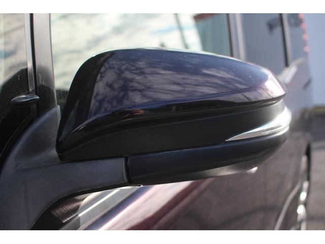 TOYOTA NOAH HYBRID X