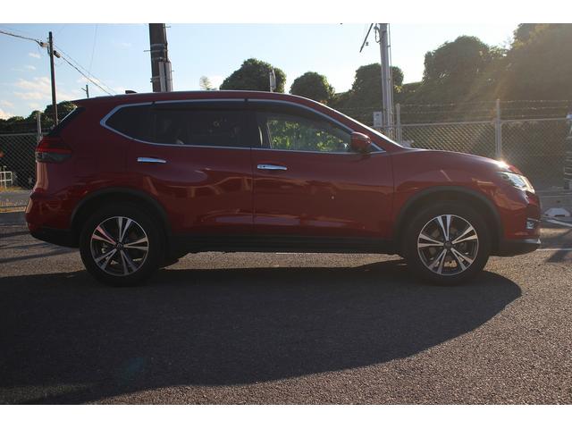 エクストレイル ２０Ｘｉ　プロパイロット　禁煙車　純正９型ナビ　アラウンドビューモニター　電動リアゲート　ＬＥＤヘッドライト　純正１８インチアルミホイール　ＥＴＣ　スマートキー　プッシュスタート　電動格納式ミラー（5枚目）