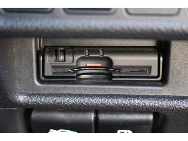 エクストレイル ２０Ｘｉ　プロパイロット　禁煙車　純正９型ナビ　アラウンドビューモニター　電動リアゲート　ＬＥＤヘッドライト　純正１８インチアルミホイール　ＥＴＣ　スマートキー　プッシュスタート　電動格納式ミラー（52枚目）