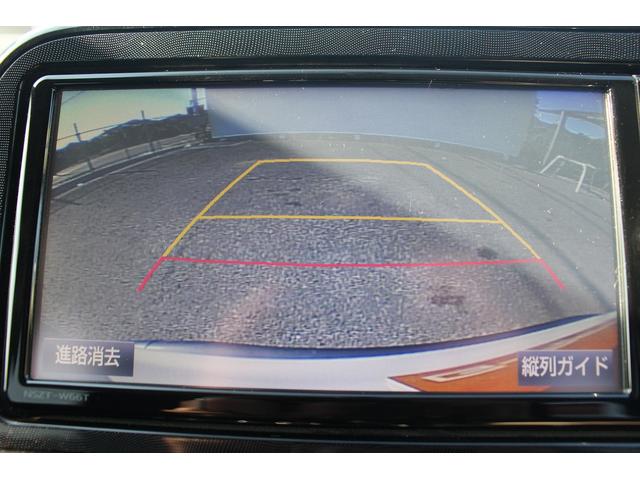 シエンタ Ｘ　禁煙車　７人乗り　純正ナビ　フルセグＴＶ　バックカメラ　電動スライドドア　ＥＴＣ　電動格納ミラー（3枚目）