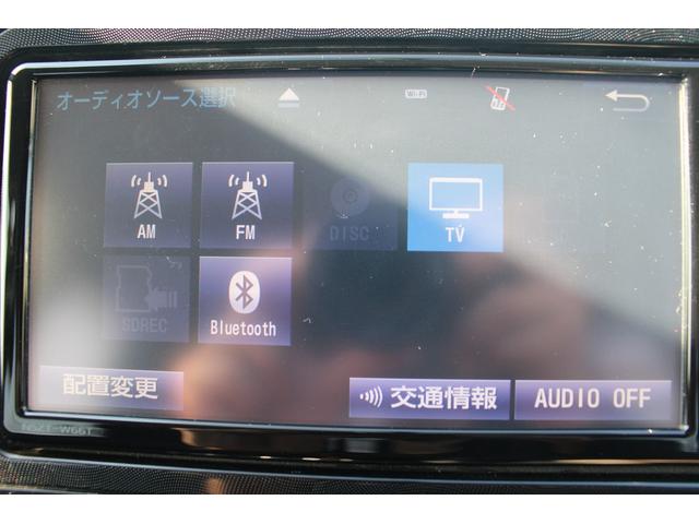 シエンタ Ｘ　禁煙車　７人乗り　純正ナビ　フルセグＴＶ　バックカメラ　電動スライドドア　ＥＴＣ　電動格納ミラー（6枚目）