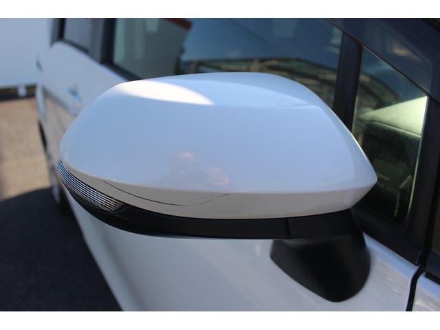 シエンタ Ｘ　禁煙車　７人乗り　純正ナビ　フルセグＴＶ　バックカメラ　電動スライドドア　ＥＴＣ　電動格納ミラー（19枚目）