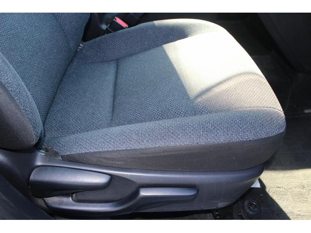 シエンタ Ｘ　禁煙車　７人乗り　純正ナビ　フルセグＴＶ　バックカメラ　電動スライドドア　ＥＴＣ　電動格納ミラー（31枚目）