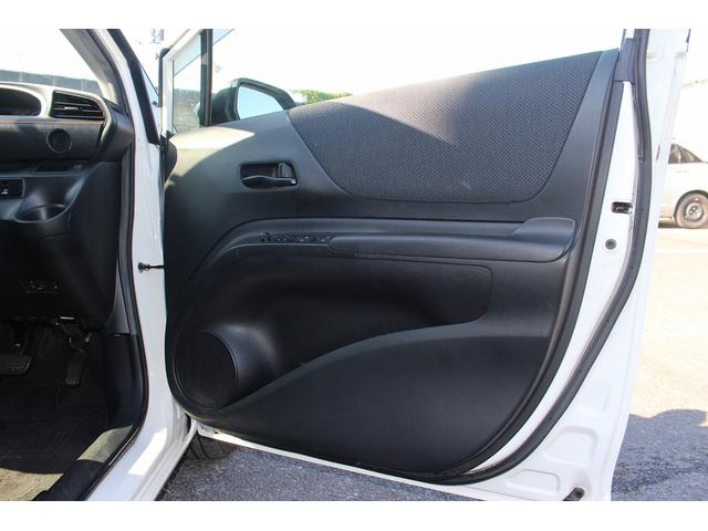 シエンタ Ｘ　禁煙車　７人乗り　純正ナビ　フルセグＴＶ　バックカメラ　電動スライドドア　ＥＴＣ　電動格納ミラー（32枚目）