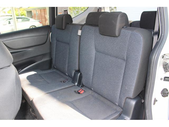 シエンタ Ｘ　禁煙車　７人乗り　純正ナビ　フルセグＴＶ　バックカメラ　電動スライドドア　ＥＴＣ　電動格納ミラー（42枚目）