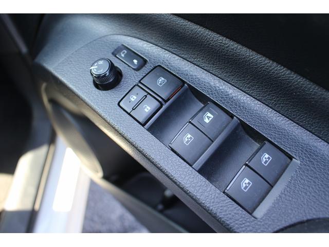 シエンタ Ｘ　禁煙車　７人乗り　純正ナビ　フルセグＴＶ　バックカメラ　電動スライドドア　ＥＴＣ　電動格納ミラー（54枚目）