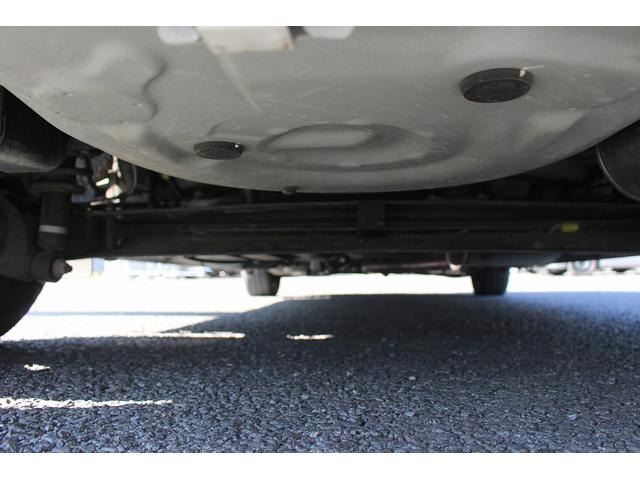 シエンタ Ｘ　禁煙車　７人乗り　純正ナビ　フルセグＴＶ　バックカメラ　電動スライドドア　ＥＴＣ　電動格納ミラー（71枚目）