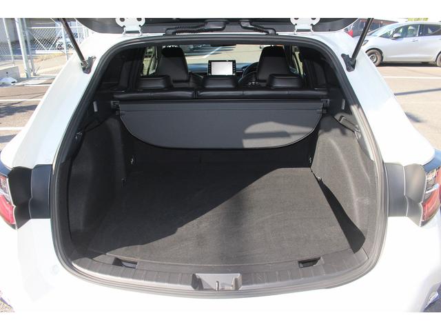 カローラツーリング ハイブリッド　ダブルバイビー　純正ナビ　禁煙車　フルセグテレビ　ＬＥＤヘッドライト　バックカメラ　ＥＴＣ　クルーズコントロール　モデリスタエアロ　フルセグテレビ　スマートキー　プッシュスタート（37枚目）