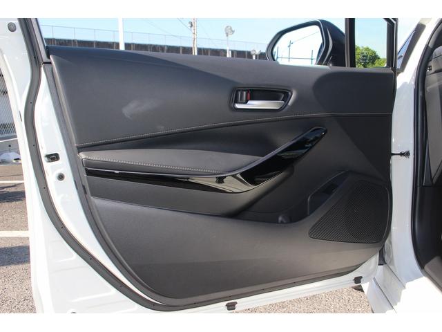 カローラツーリング ハイブリッド　ダブルバイビー　純正ナビ　禁煙車　フルセグテレビ　ＬＥＤヘッドライト　バックカメラ　ＥＴＣ　クルーズコントロール　モデリスタエアロ　フルセグテレビ　スマートキー　プッシュスタート（45枚目）