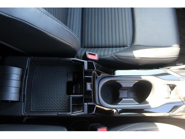 カローラツーリング ハイブリッド　ダブルバイビー　純正ナビ　禁煙車　フルセグテレビ　ＬＥＤヘッドライト　バックカメラ　ＥＴＣ　クルーズコントロール　モデリスタエアロ　フルセグテレビ　スマートキー　プッシュスタート（60枚目）