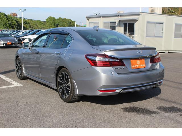 アコードハイブリッド ＥＸ　純正ナビ　禁煙車　フルセグＴＶ　バックカメラ　ＬＥＤヘッドライト　ＥＴＣ　ホンダセンシング　パワーシート　シートヒーター　スマートキー　プッシュスタート　レーンアシスト　Ｂｌｕｅｔｏｏｔｈ接続（13枚目）