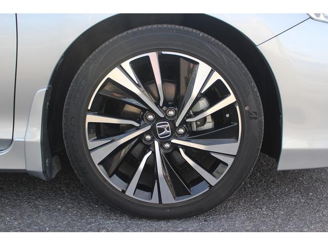 アコードハイブリッド ＥＸ　純正ナビ　禁煙車　フルセグＴＶ　バックカメラ　ＬＥＤヘッドライト　ＥＴＣ　ホンダセンシング　パワーシート　シートヒーター　スマートキー　プッシュスタート　レーンアシスト　Ｂｌｕｅｔｏｏｔｈ接続（26枚目）