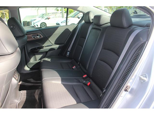 アコードハイブリッド ＥＸ　純正ナビ　禁煙車　フルセグＴＶ　バックカメラ　ＬＥＤヘッドライト　ＥＴＣ　ホンダセンシング　パワーシート　シートヒーター　スマートキー　プッシュスタート　レーンアシスト　Ｂｌｕｅｔｏｏｔｈ接続（43枚目）