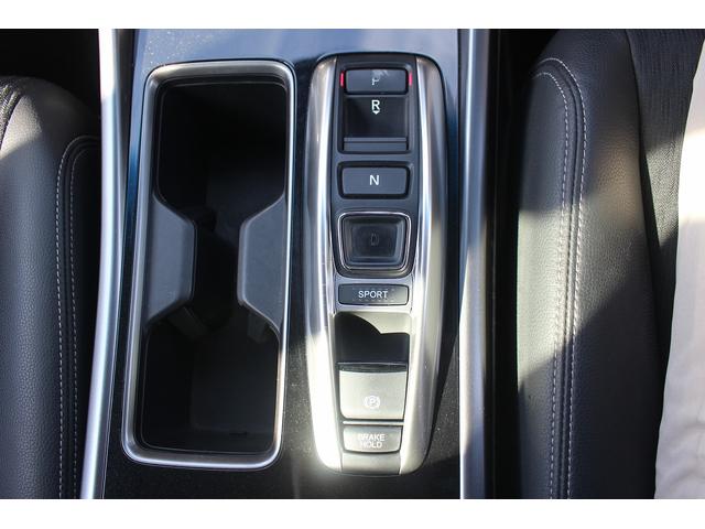 アコードハイブリッド ＥＸ　純正ナビ　禁煙車　フルセグＴＶ　バックカメラ　ＬＥＤヘッドライト　ＥＴＣ　ホンダセンシング　パワーシート　シートヒーター　スマートキー　プッシュスタート　レーンアシスト　Ｂｌｕｅｔｏｏｔｈ接続（64枚目）