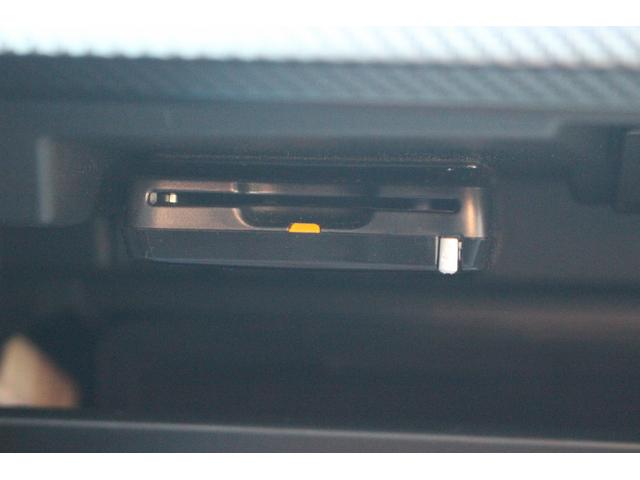 インプレッサＧ４ １．６ｉ－Ｌ　アイサイト　Ｓスタイル　純正ナビ　フルセグＴＶ　禁煙車　バックカメラ　ＬＥＤヘッドライト　ＥＴＣ　レーダークルーズコントロール　衝突軽減ブレーキ　スマートキー　プッシュスタート　Ｂｌｕｅｔｏｏｔｈ接続（6枚目）