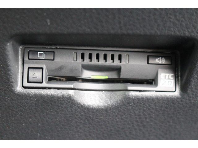 C-HR G モデリスタエアロ 純正9型ナビ 禁煙車 フルセグTV バックカメラ 衝突軽減ブレーキ LEDヘッドライト ETC クルーズコントロール レーンアシスト スマートキー プッシュスタート(5枚目)