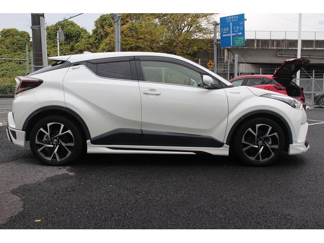 C-HR G モデリスタエアロ 純正9型ナビ 禁煙車 フルセグTV バックカメラ 衝突軽減ブレーキ LEDヘッドライト ETC クルーズコントロール レーンアシスト スマートキー プッシュスタート(10枚目)