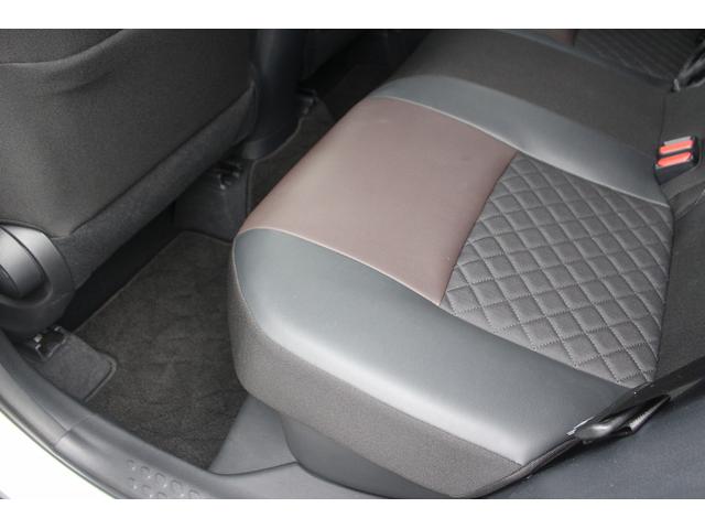 C-HR G モデリスタエアロ 純正9型ナビ 禁煙車 フルセグTV バックカメラ 衝突軽減ブレーキ LEDヘッドライト ETC クルーズコントロール レーンアシスト スマートキー プッシュスタート(43枚目)