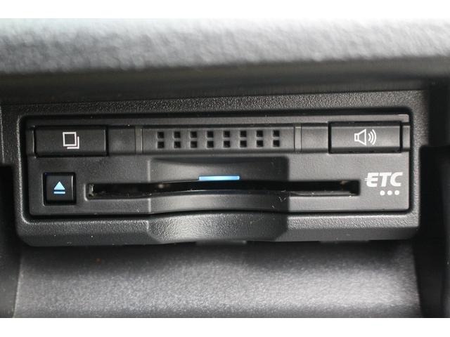 クラウンハイブリッド ロイヤルサルーン 純正ナビ フルセグTV 禁煙車 バックカメラ ETC LEDヘッドライト パワーシート シートヒーター スマートキー プッシュスタート 電動格納ミラー Bluetooth接続(7枚目)