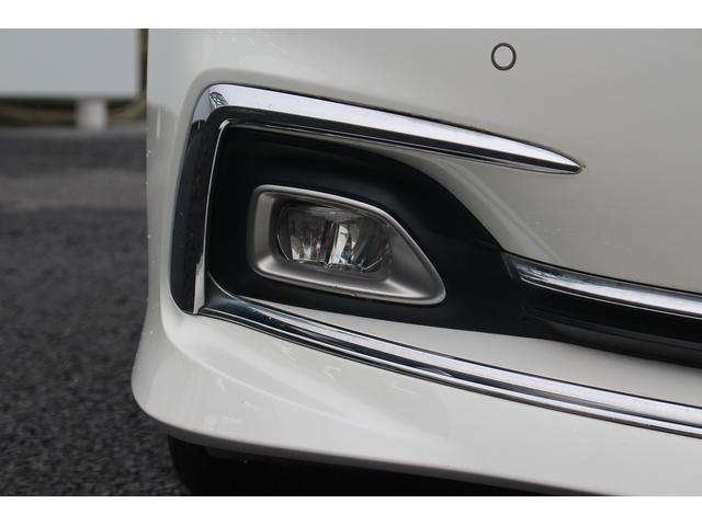 クラウンハイブリッド ロイヤルサルーン 純正ナビ フルセグTV 禁煙車 バックカメラ ETC LEDヘッドライト パワーシート シートヒーター スマートキー プッシュスタート 電動格納ミラー Bluetooth接続(18枚目)