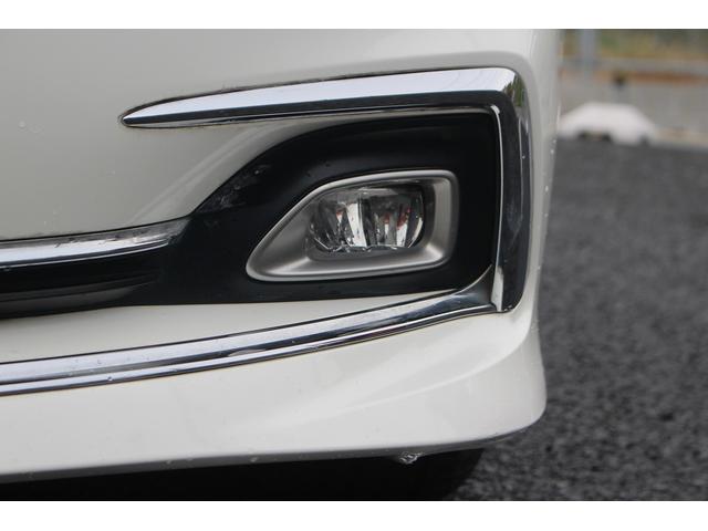 クラウンハイブリッド ロイヤルサルーン 純正ナビ フルセグTV 禁煙車 バックカメラ ETC LEDヘッドライト パワーシート シートヒーター スマートキー プッシュスタート 電動格納ミラー Bluetooth接続(20枚目)